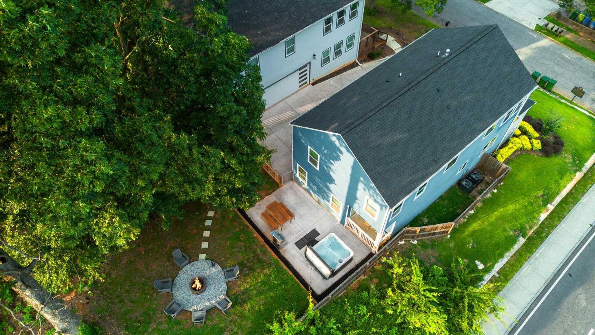Large Modern Home Centrally Located With Hot Tub Atlanta Exterior foto